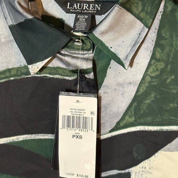 Ralph Lauren Geo-Print Charmeuse Button Down Blouse Green Petite PXS - Picture 4 of 4